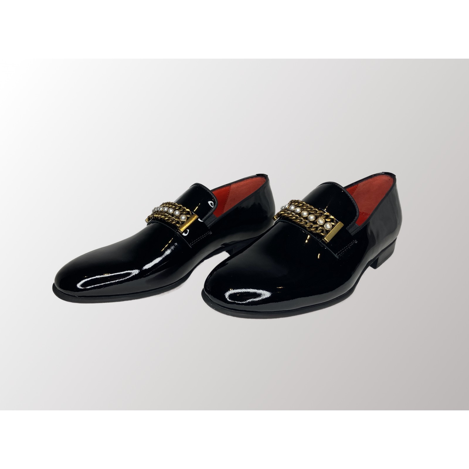 Black Loafer with Pearls