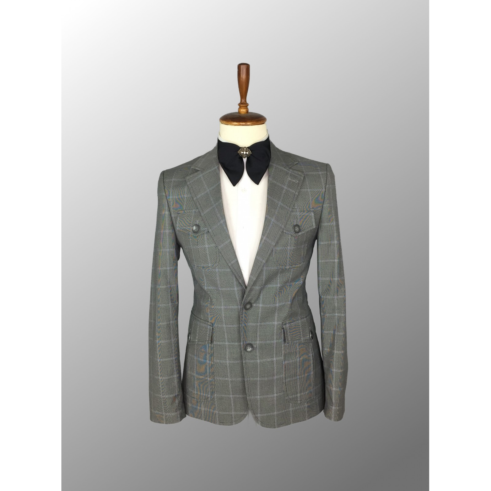 Patched Pocket Gray Plaid Suit