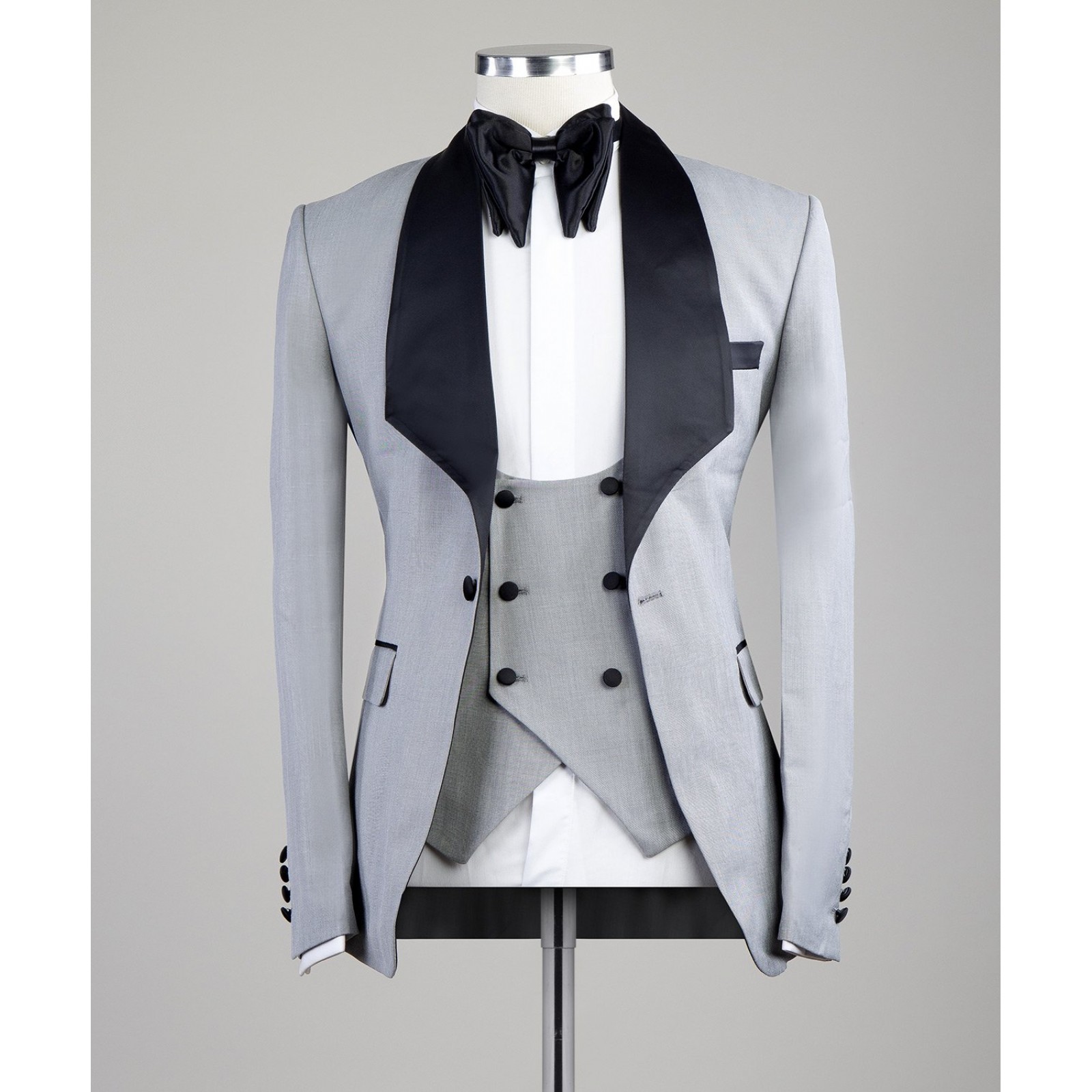 Silver Tuxedo
